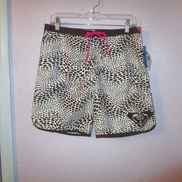 Roxy Board Shorts Womens 5 Funky Bunch Pocket Graphic Logo Swim Surf Beach NWT - Picture 1 of 10